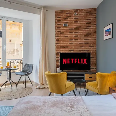Spacieux Plafond Proche Monaco Appartement